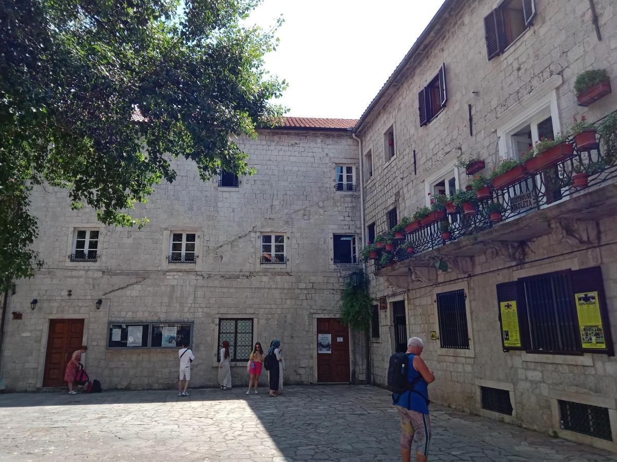 Centar Starog Grada Apartment Kotor Luaran gambar